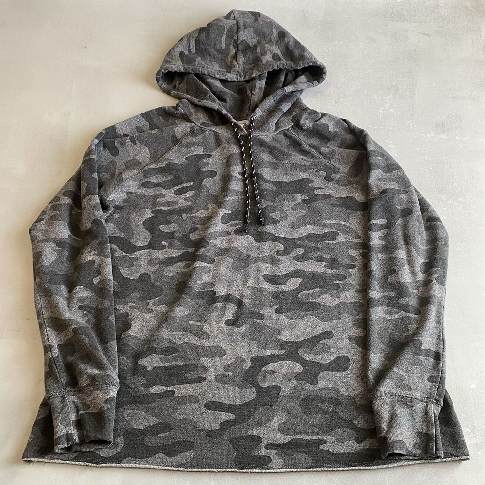Anthropologie Sundry Hoodie Size 1 Small Camo Gray Sweatshirt pullover Soft cozy
